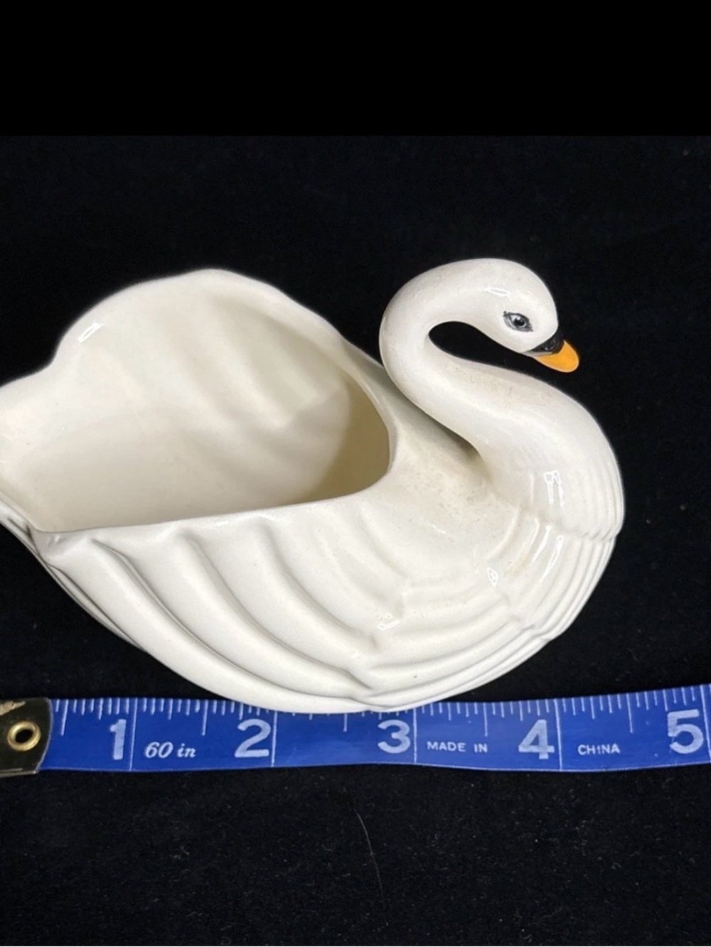 Vintage Cream Ceramic Swan Decorative Planter Vase- Elegant Home Decor 5”x 4” - Picture 11 of 12